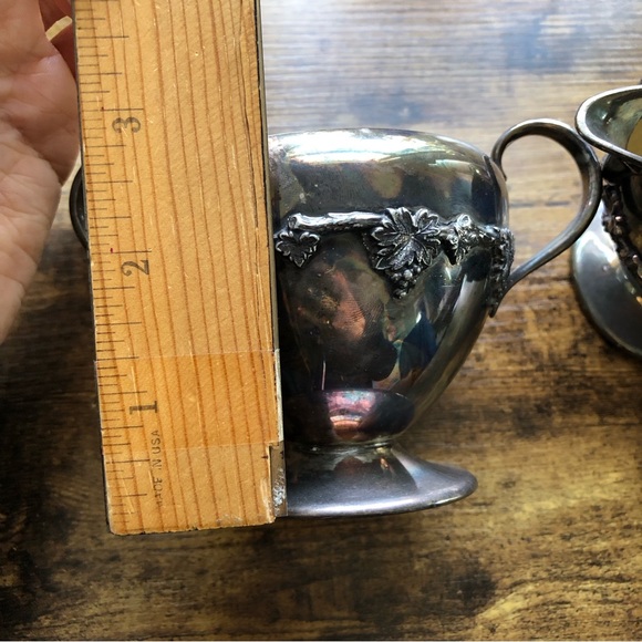 VTG Rogers Hamilton Creamer & Sugar Bowl EP on Copper 1962 Grapes Fruit Design - Picture 9 of 9